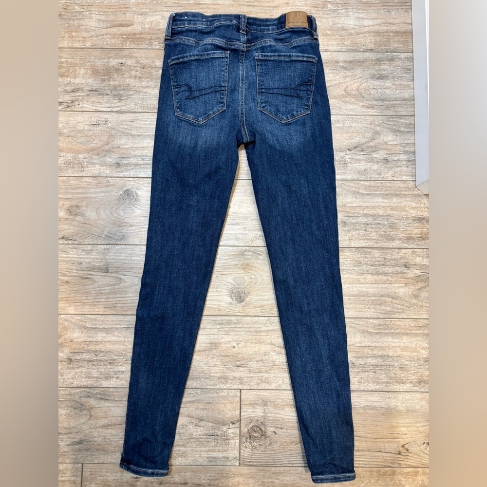 American Eagle Woman’s Blue Jeans Size 6 Long - Picture 3 of 6